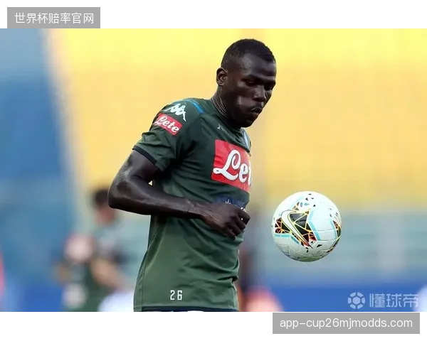 久保建英的灵巧盘带将直接挑战范戴克，此番对位或决定小组赛关键战走势。